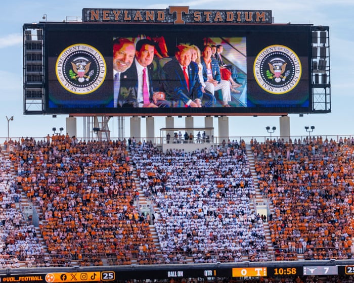 Trump flyover and Secret Service checks greet fans at marquee Texas v Tennessee clash