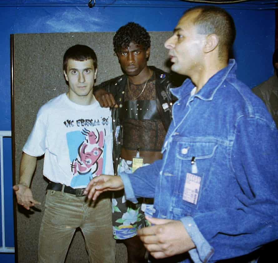 Khan, right, at the UK Fresh show in 1986.