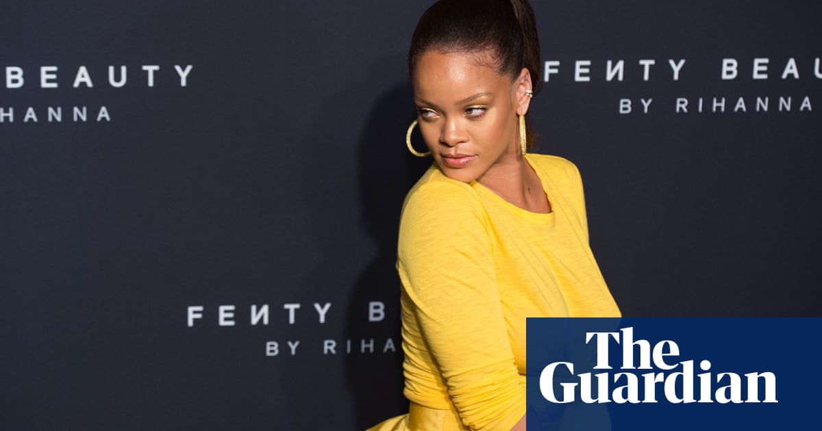 Rihanna The Pop Star Who Became A Fashion Powerhouse Fashion