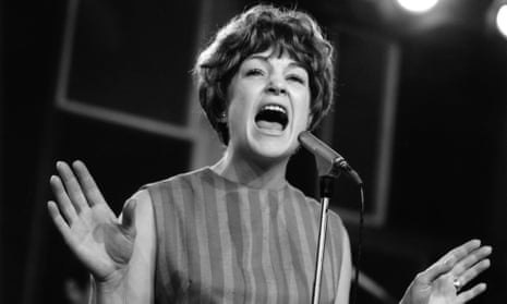 Annie Ross on stage around 1963.