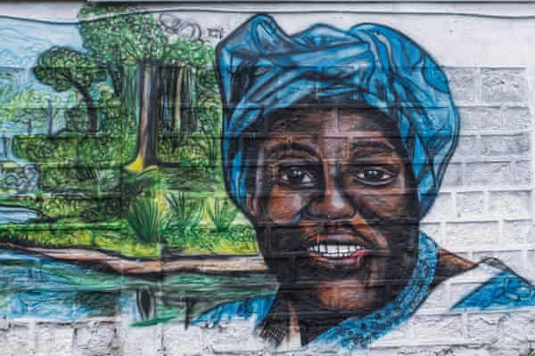A mural of Prof Wangari Maathai Nobel Peace prize winner by Pius Kiio Kitheka also known as Waji Dice.