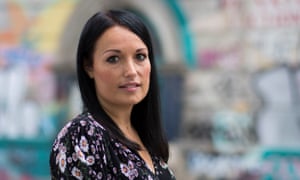 Melissa Thomas 3822.jpg?width=300&quality=85&auto=forma