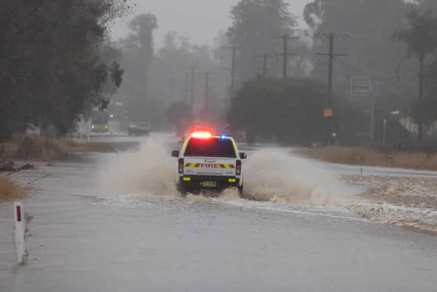 A fire and rescue vehicle heads for Broke