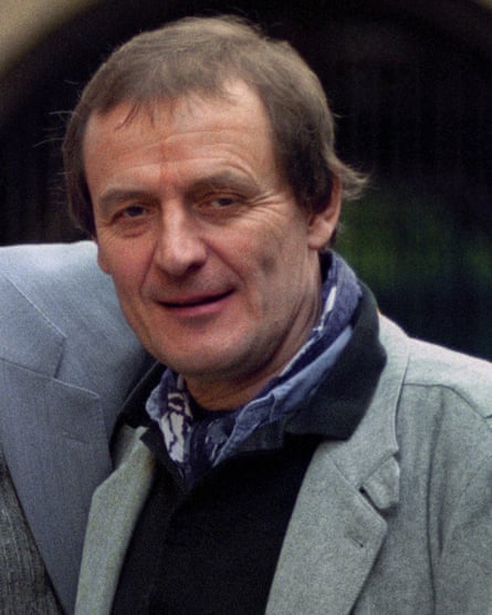 Tony Harrison obituary Tony Harrison’s predilection for ‘smashing apart’ led to spats, not least when V, his film poem, was screened. Mary Whitehouse and the Daily Mail both condemned it.