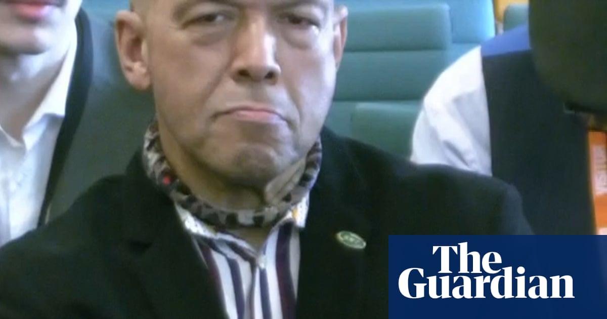 Who is ‘cravat man’? Neckwear steals the show in Olly Robbins parliamentary grilling | Politics Who is ‘cravat man’? Neckwear steals the show in Olly Robbins parliamentary grilling | Politics