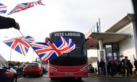 labour campaign bus