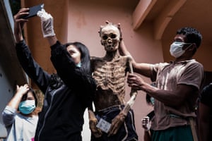 Indonesia deceased relatives
