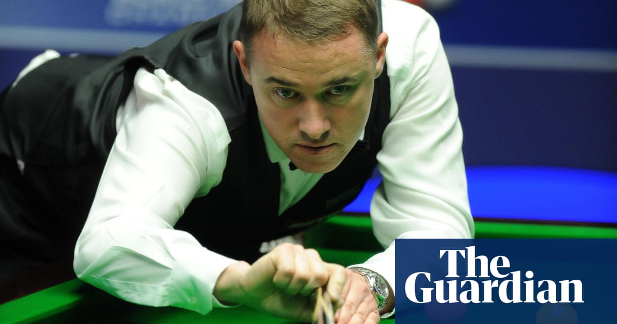 Stephen Hendry defeats Jimmy White in World Championship qualifying