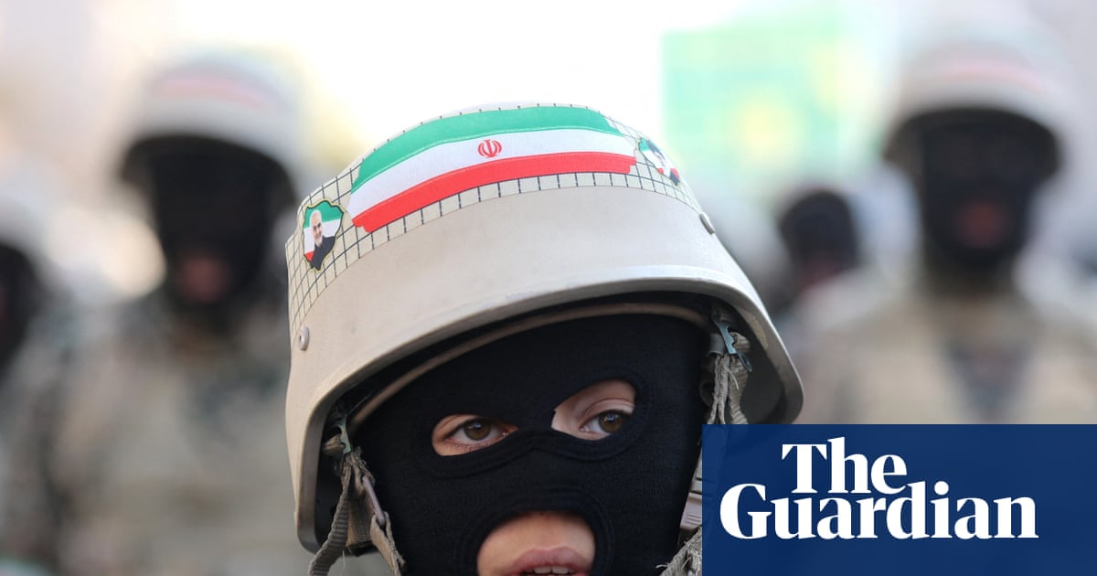 मृत्यु, विस्थापन और सैन्य कर्तव्य: मध्य पूर्व युद्ध के कारण बच्चे संकट में पड़ गए