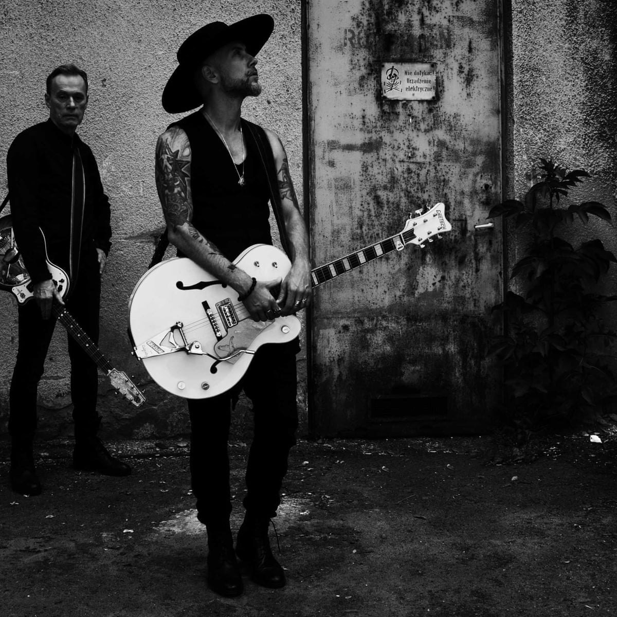 Me And That Man Songs Of Love And Death Review Melodramatic Sandblasted Americana Americana The Guardian Me And That Man Songs Of Love And Death Review Melodramatic Sandblasted Americana Americana The Guardian