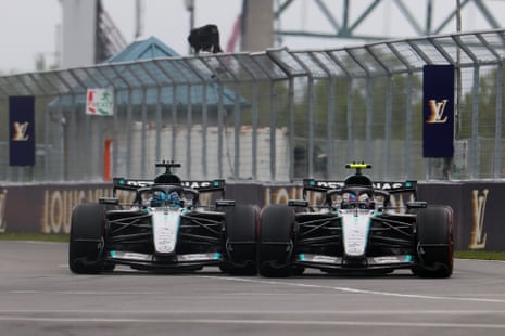 George Russell and Kimi Antonelli go wheel to wheel!