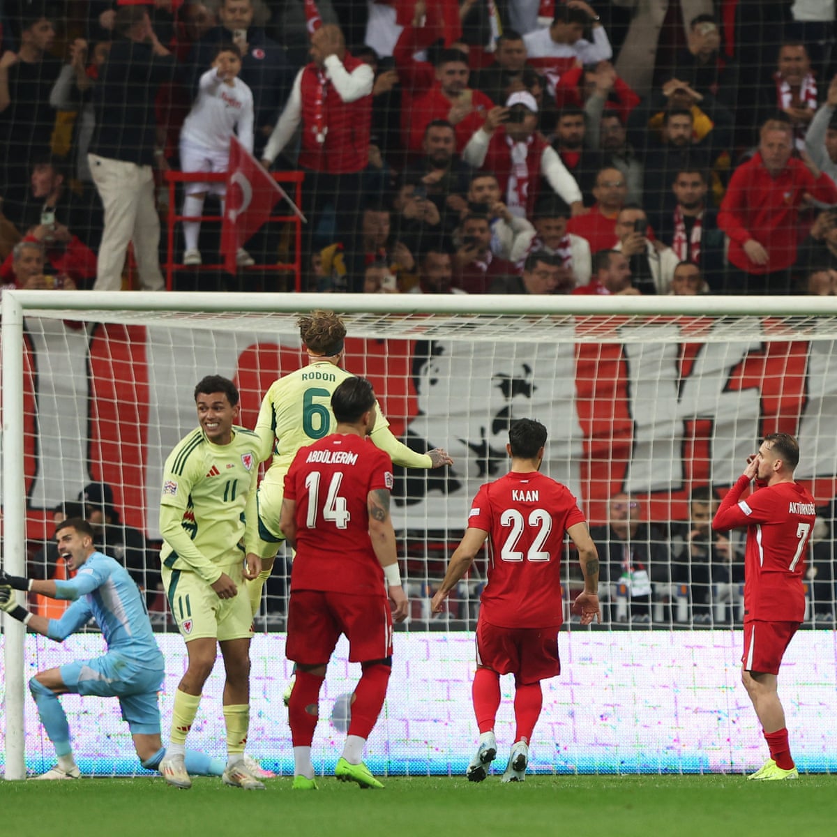 Wales get late spot of fortune in Turkey stalemate to lift Nations