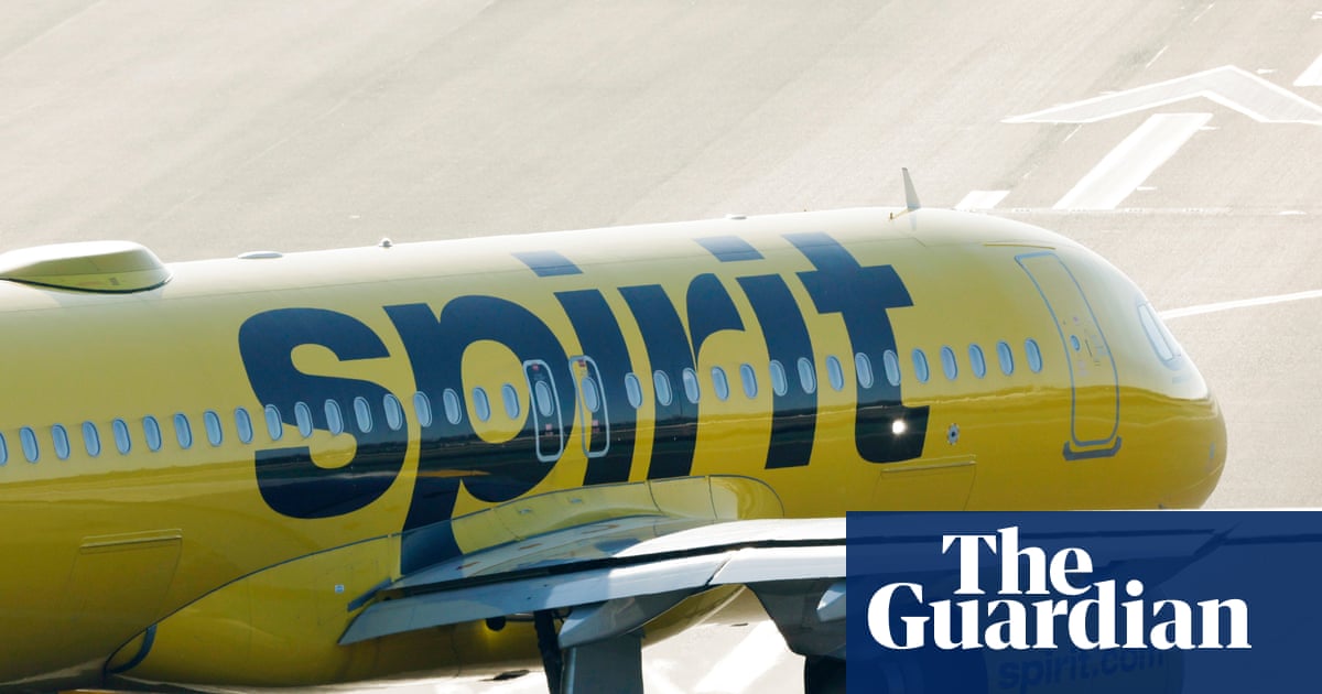 Spirit Airlines Pilot Removed After Kansas Stalking Arrest