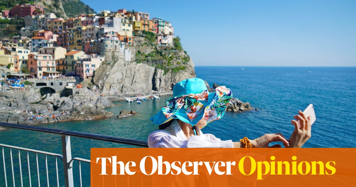The world’s most perfect places are being turned into backdrops for our tourist selfies | Tobias Jones