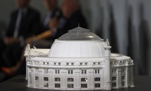 A model of the proposed future museum of the Pinault Foundation: the building will be restored, while a concrete cylinder is inserted in a classic arcaded rotunda by Japanese architect Tadao Ando