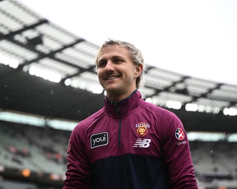 Kai Lohmann steps on to the MCG