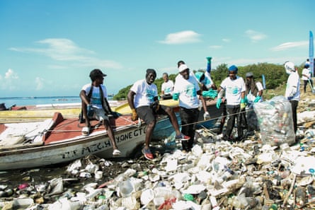 Community involvement in the cleaning of the harbour is a vital part of the success of the project.