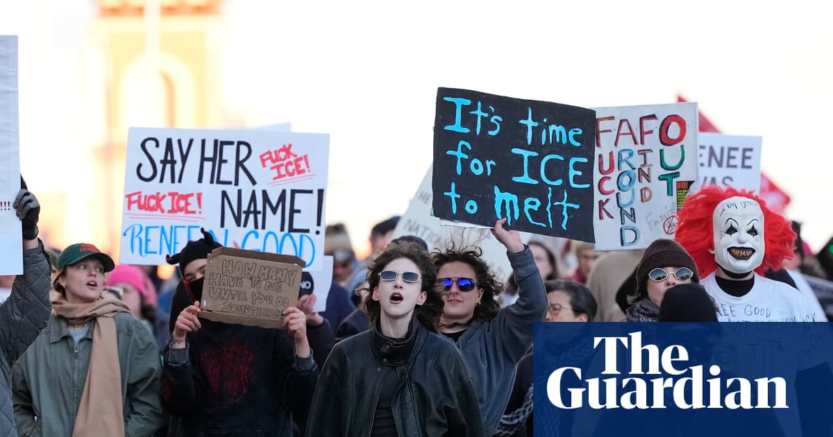 Trump news at a glance: Death of Renee Good at hands of ICE sparks nationwide protests