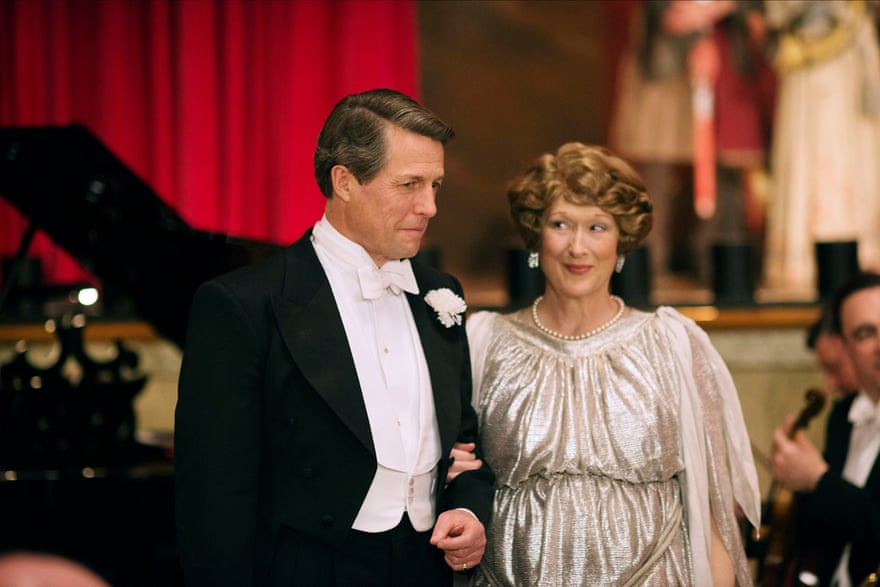 هيو جرانت وميريل ستريب من فيلم Florence Foster Jenkins.