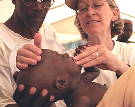 Maureen Crill astatine activity successful nan Tahoua region of Niger successful 2005