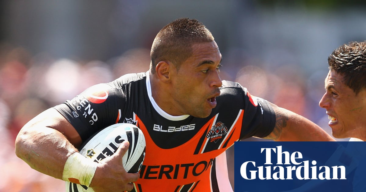 Former NRL star Matt Utai shot outside home in western Sydney