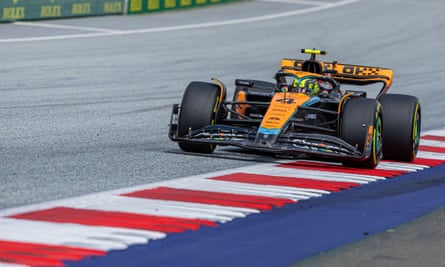 Lando Norris selama Grand Prix Austria, di mana dia finis keempat.