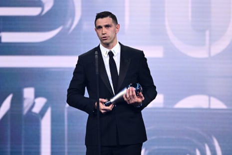 Emiliano Martinez speaks to the audience after being awarded with the Best Men's Goalkeeper award.