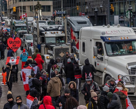 Trucks and protesters in Ottawa