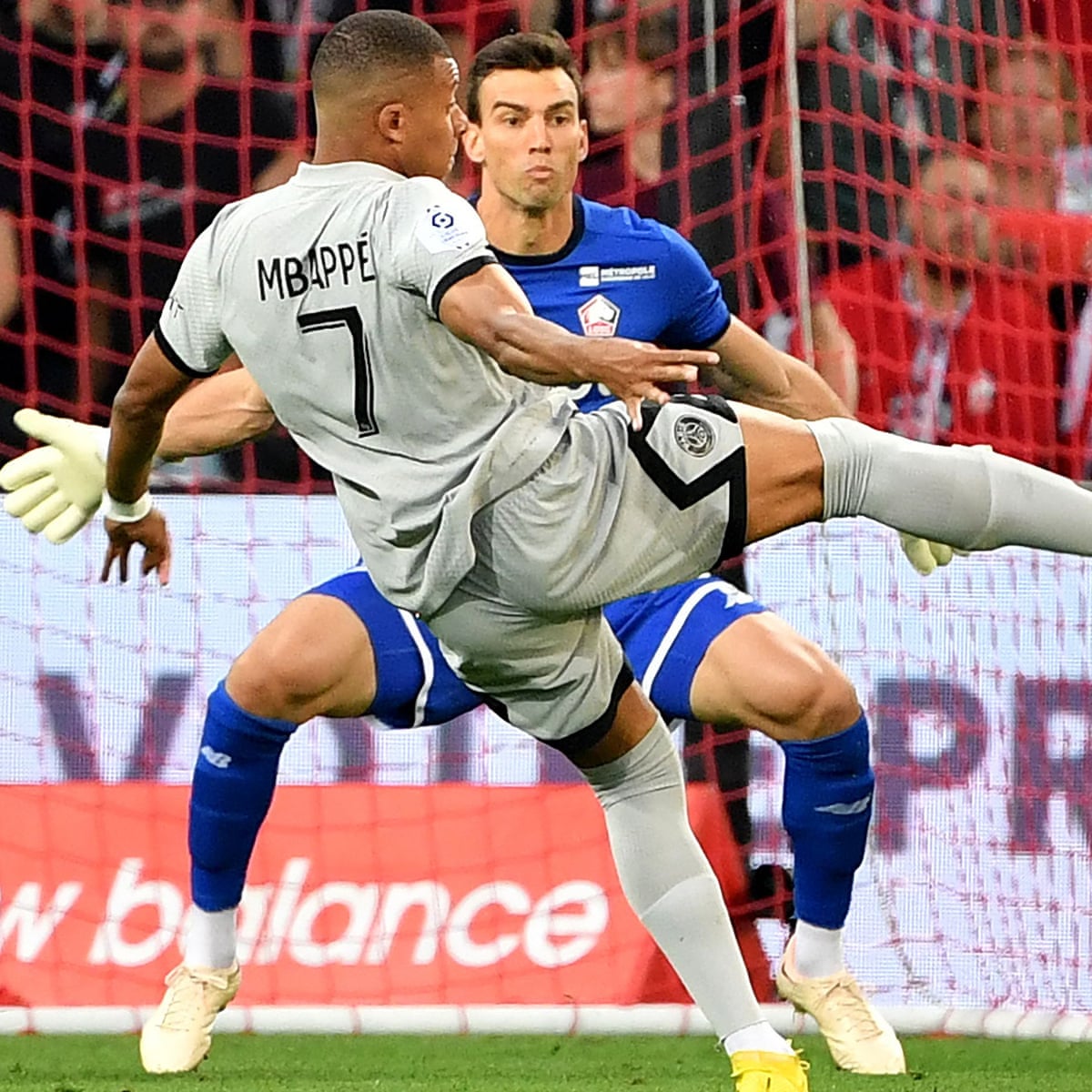 Bayern And Psg Hit Seven To Make The Premier League Look Competitive Soccer The Guardian Bayern And Psg Hit Seven To Make The Premier League Look Competitive Soccer The Guardian