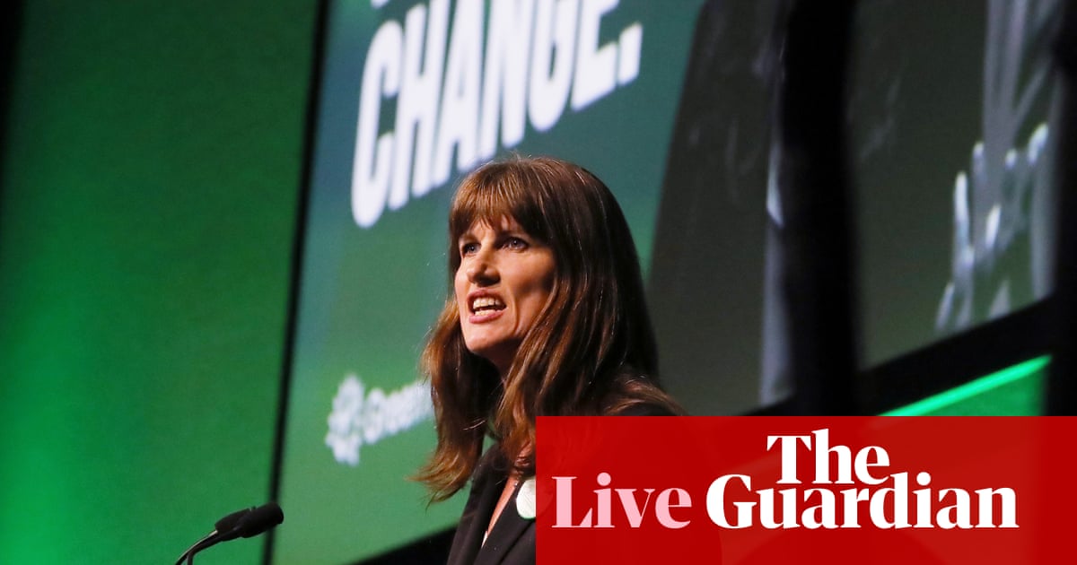A conferência do Partido Verde continua com o custo de vida na agenda – política do Reino Unido ao vivo