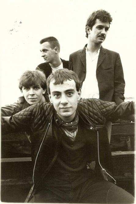 Fractious … Balfe (front centre) with Julian Cope in the Teardrop Explodes