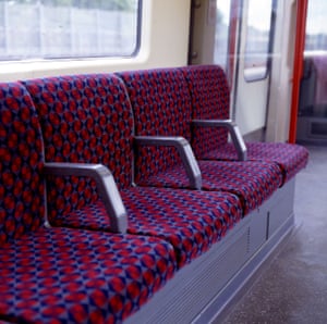 Moquette in Central line check, designed by Jonathan Sothcott circa 1990 and used on 1992 Central line tube stock