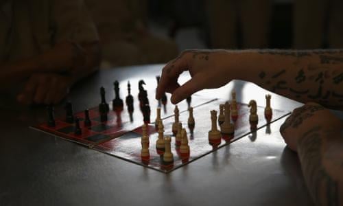 Chess giant Bobby Fischer dies at 64
