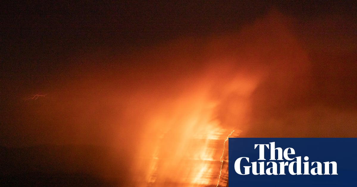 Heatwave engulfs Australia’s south-east bringing catastrophic fire conditions not seen since black summer