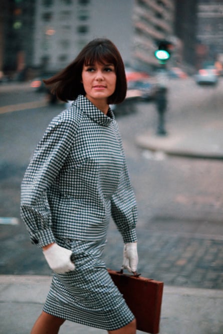 Steinem wearing overblouse and matching skirt by Sloat, 1964.
