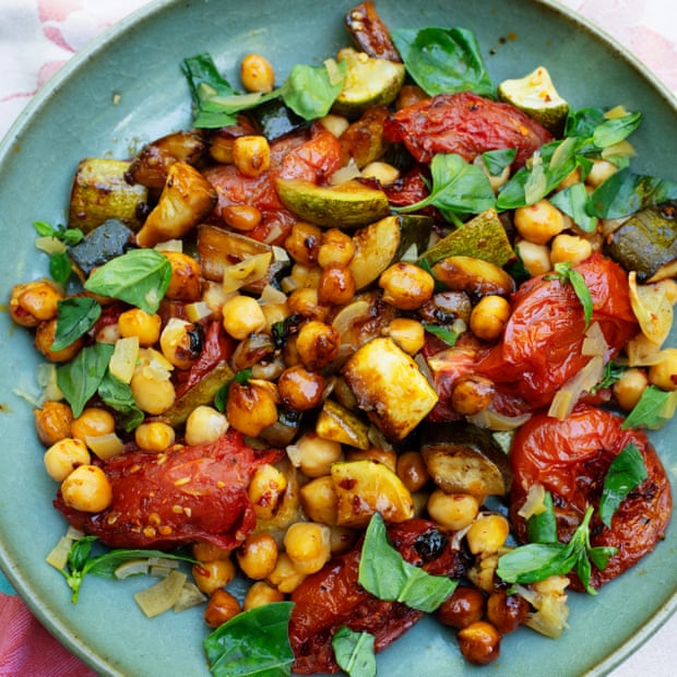 Roasted tomatoes, courgettes and chickpeas.