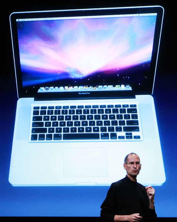 Steve Jobs with the MacBook