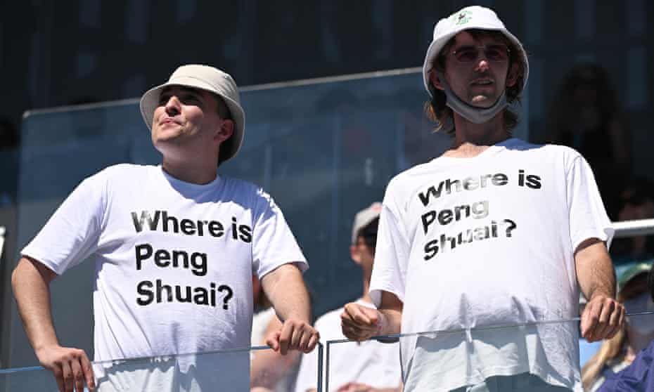 Spectators show their support for Chinese player Peng Shuai during Tuesday’s play at the Australian Open.