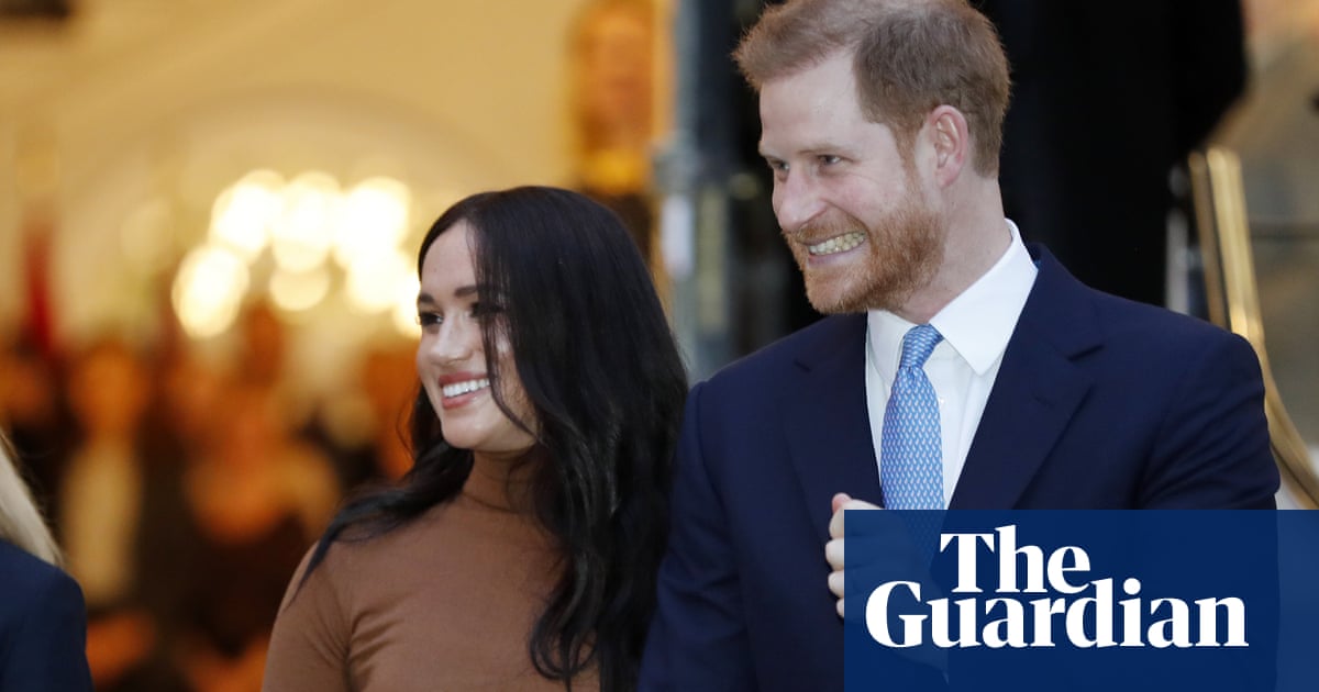'Two most spoiled brats in history': pundits furious over Harry and Meghan's step back