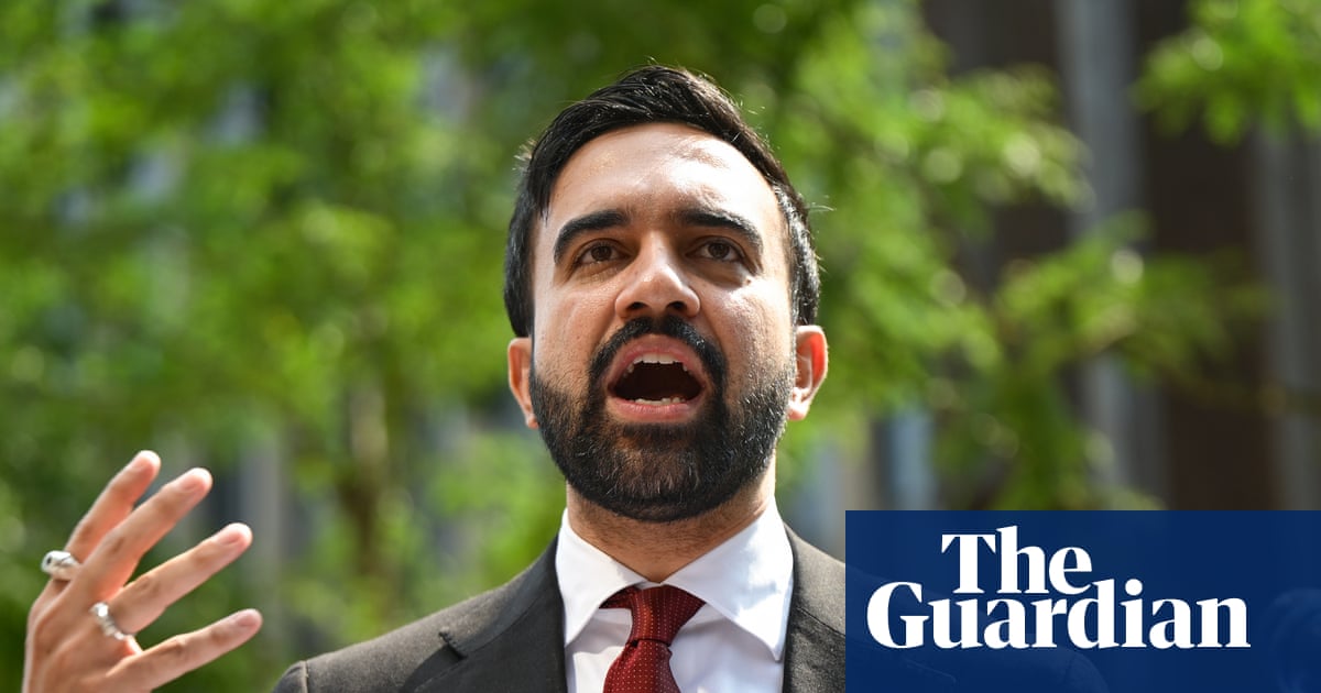 New York mayor frontrunner Mamdani trains fire on Trump as Cuomo attacks