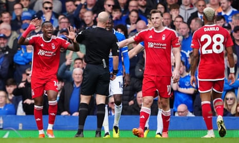Nottingham Forest’s players appeal for a penalty during their game against Everton