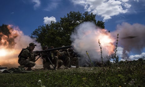 Ukrainian servicemen training in Kharkiv region