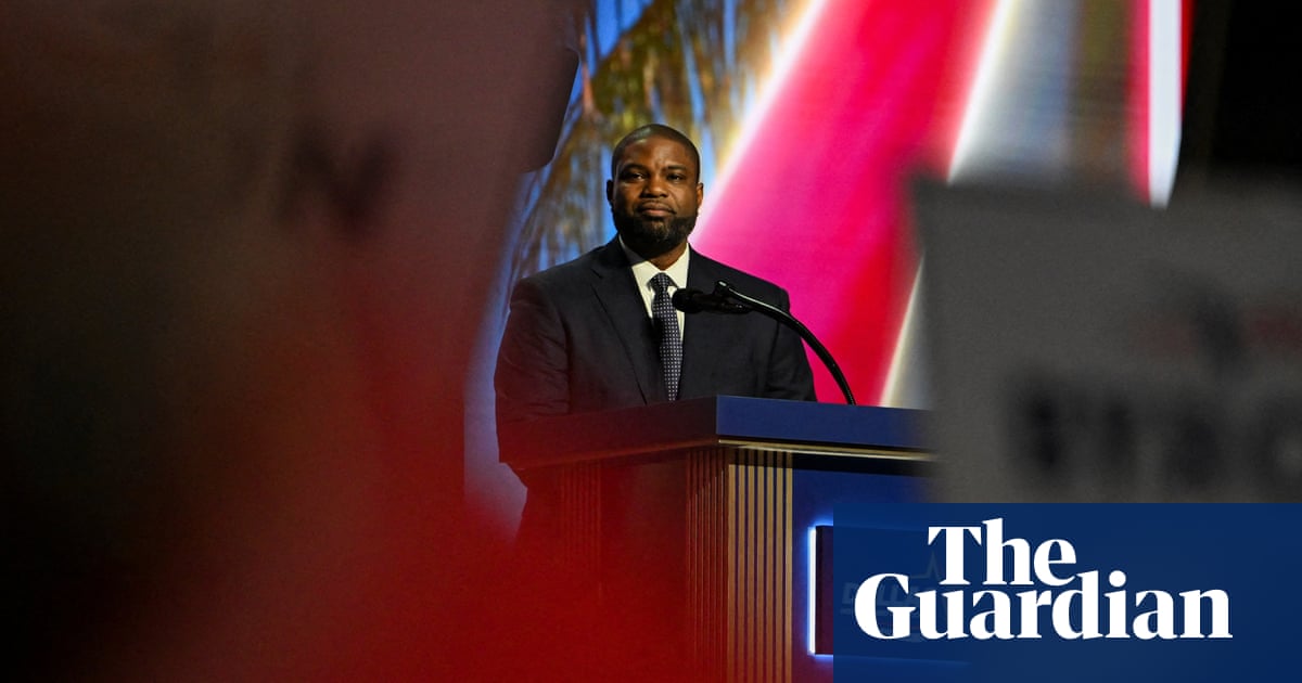 Another Florida Republican distances himself from Donald Trump before midterms