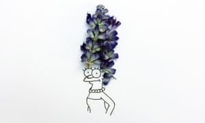 Flower petals transformed into Marge Simpson's hair by Desirée De León