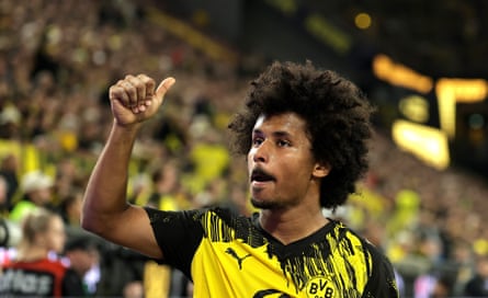 Karim Adeyemi gives an appreciative thumbs-up during Dortmund’s 1-0 victory over Wolfsburg