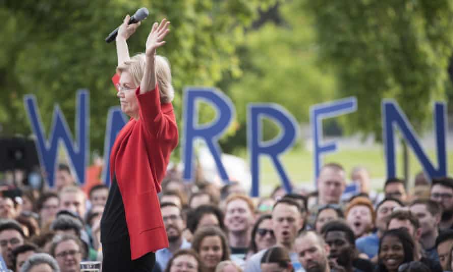 Elizabeth Warren at a campaign rally in Fairfax, Virginia, on 16 May.