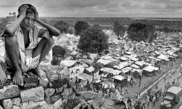 A refugee camp in Delhi during partition in 1947.