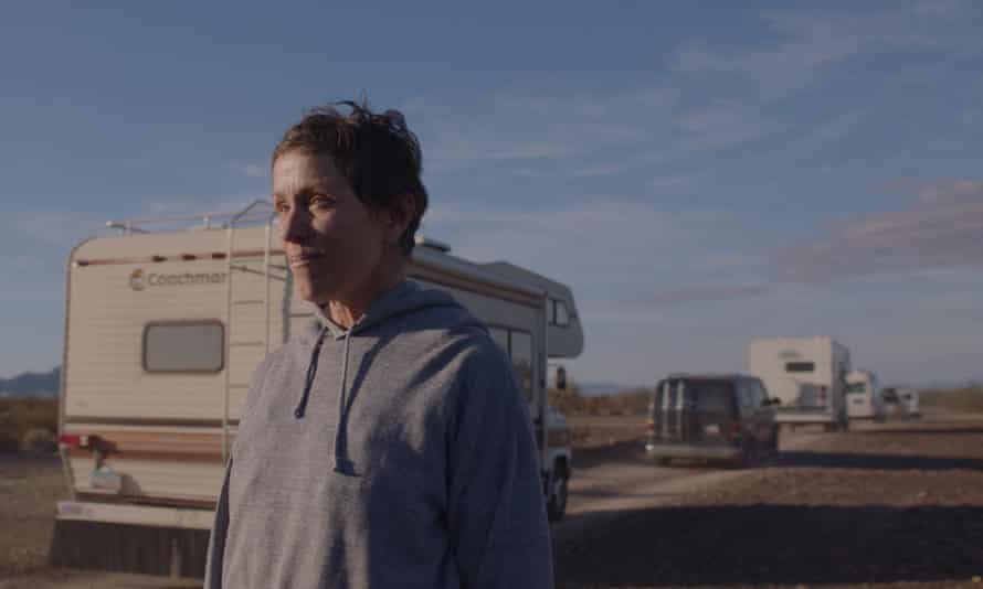 Just travellin’ on… Frances McDormand in Nomadland.