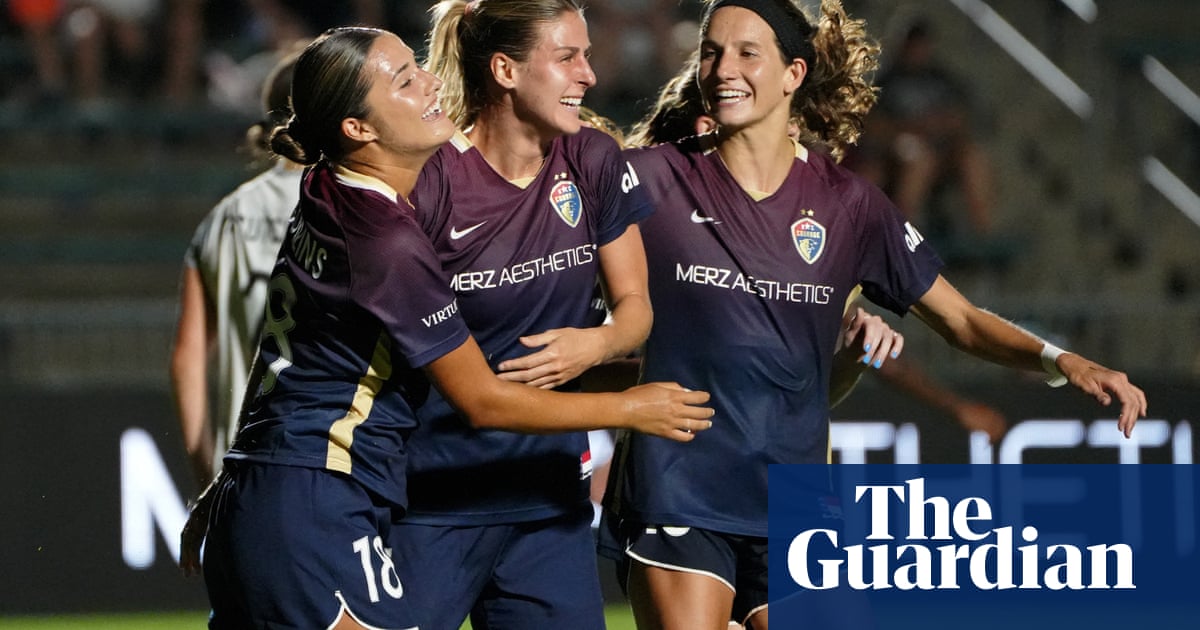 Angel City FC suffers loss to Washington Spirit on late penalty kick