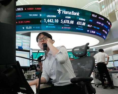 Moody’s попереджає: тиск AI ставить банки у залежність від технологічних компаній